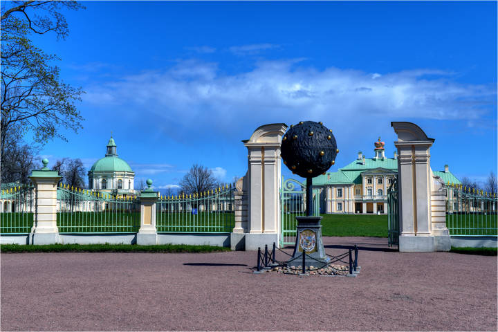 Меньшиковский дворец