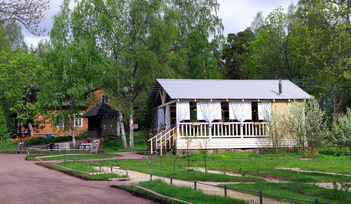 Жилой дом (Дом Виолье) в парке Монрепо,