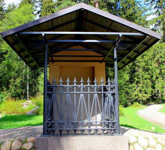 Источник Нарцисс.