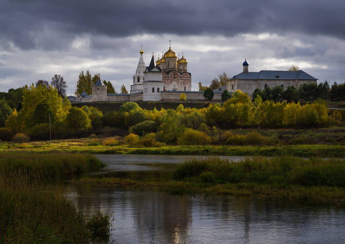 Лужецкий монастырь
