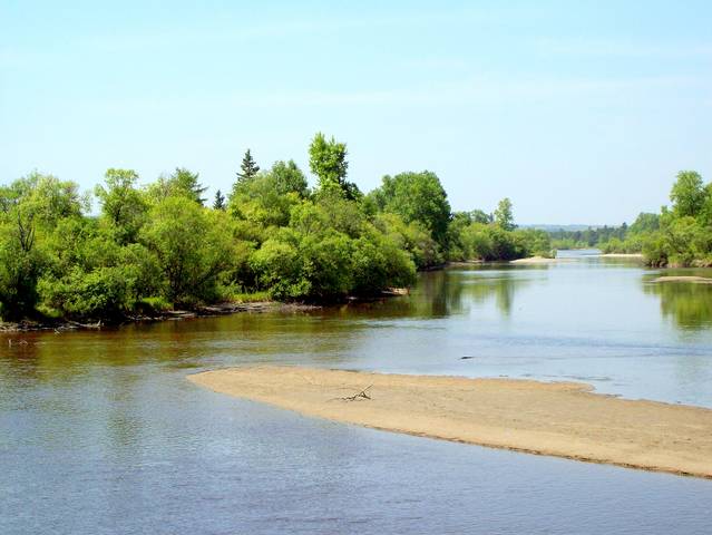 Тихая река