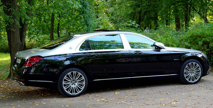Maybach S-Class 560 4Matic 
