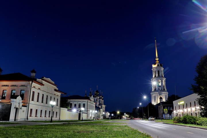 Шуя. Театральная улица.