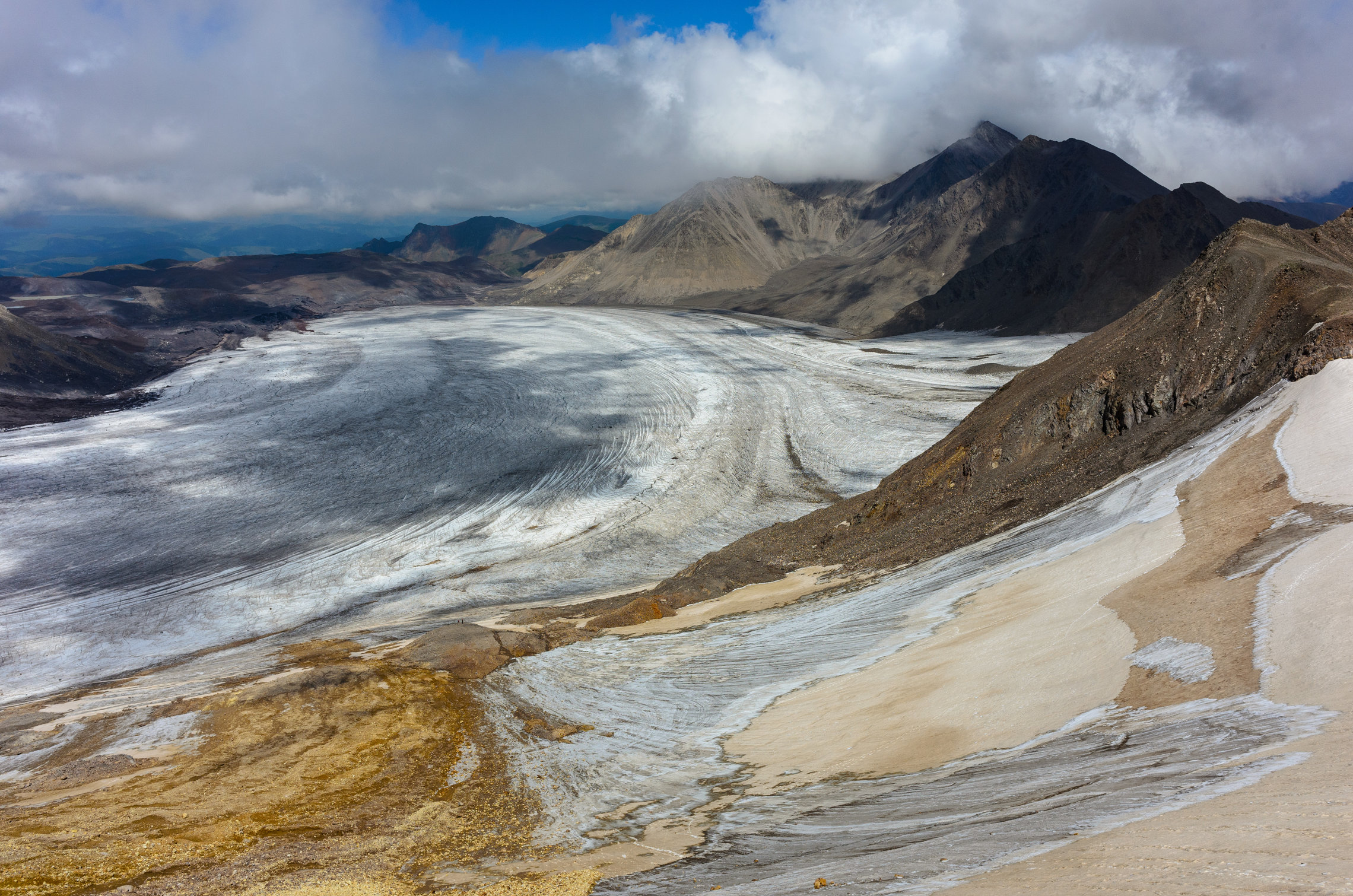 Ледник на треке Эльбрус с востока