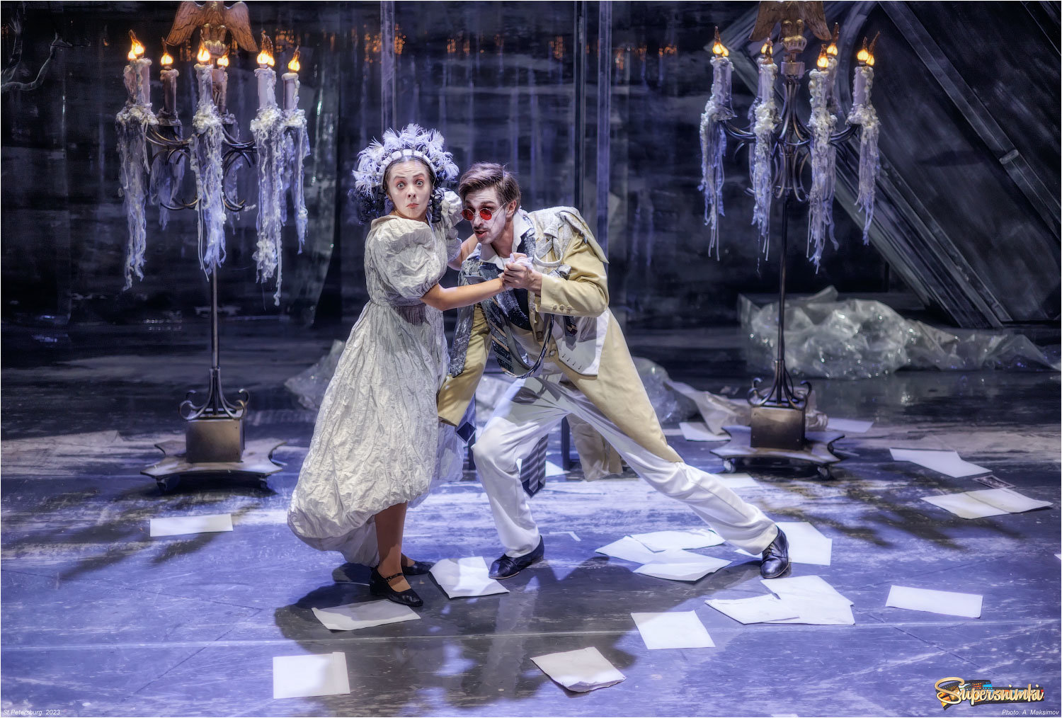Актёры Виктория Зайцева и Александр Муравицкий в спектакле "Пиковая дама".
