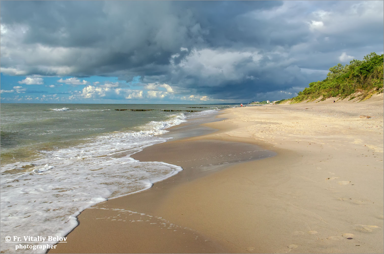 Пенящиеся волны Балтийского моря