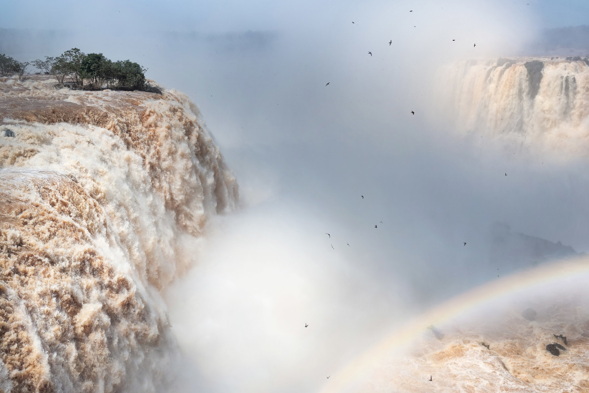 Iguazu Falls - The Power of Water 