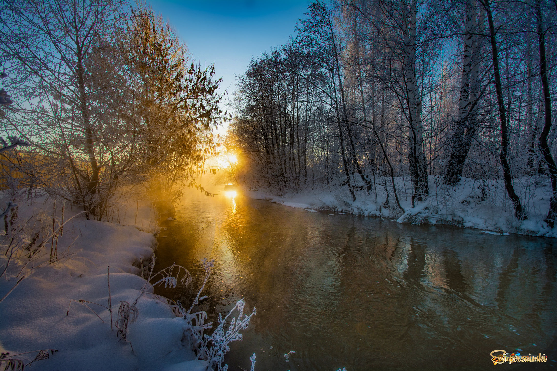 Зимний рассвет на речке