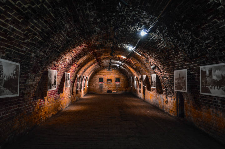 Застывшая история. 