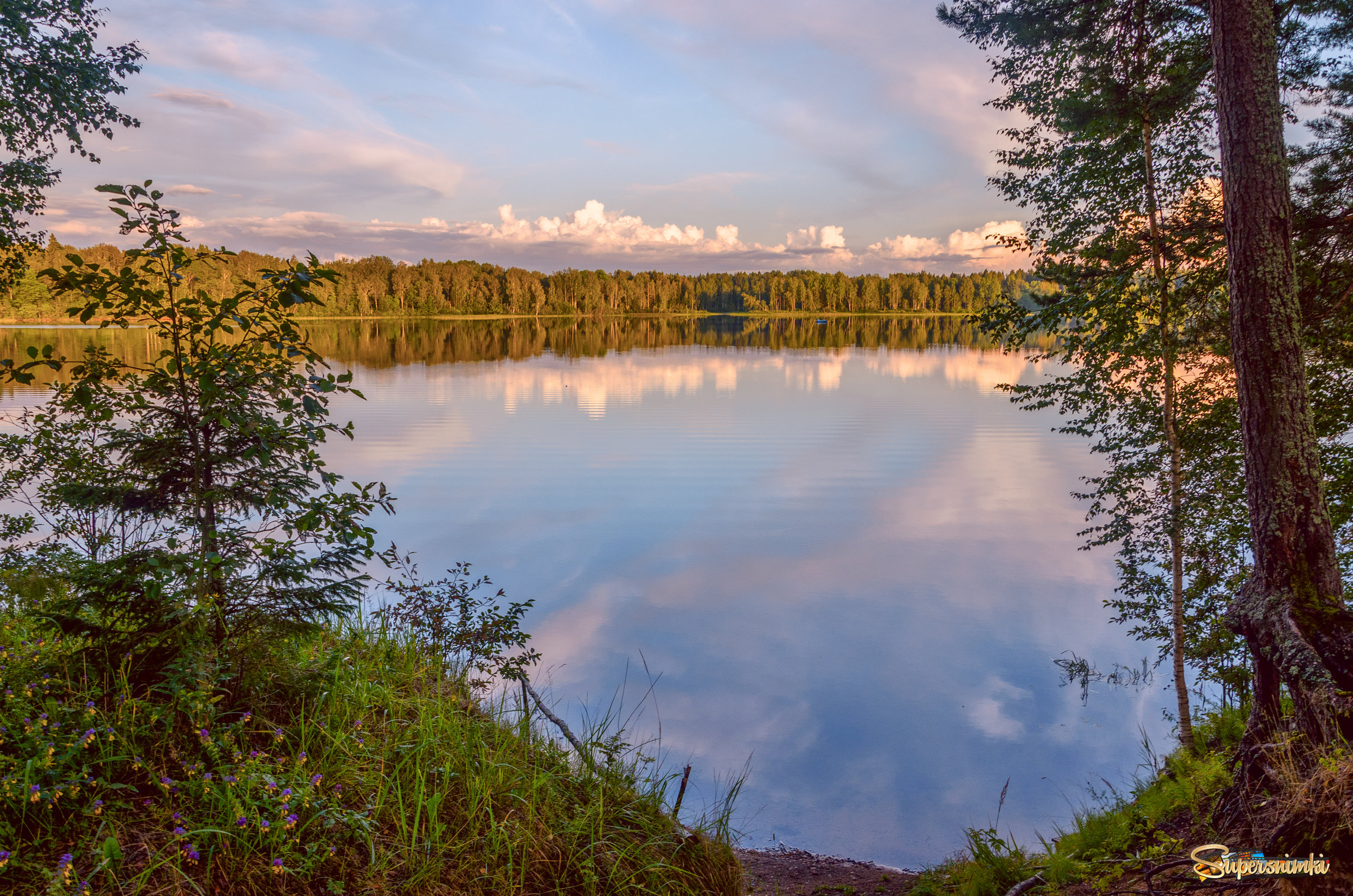 Закат на озере Вильё