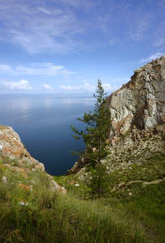 У скалы Три Брата