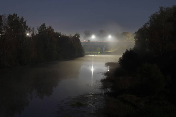 Шуя. Ночной Лихушинский мост.