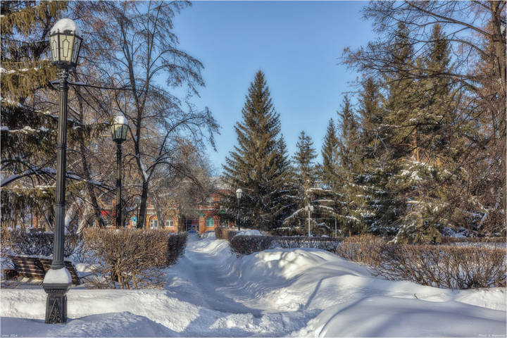 Скверик.