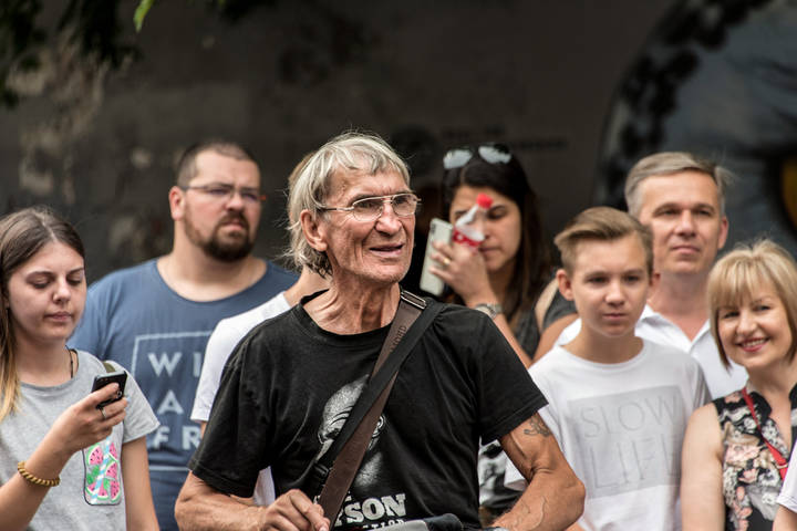Зрители.