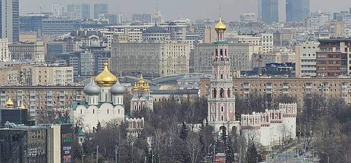 Новодевичий монастырь с Воробьевых гор