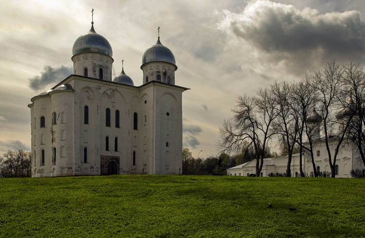 ЮРЬЕВ МОНАСТЫРЬ