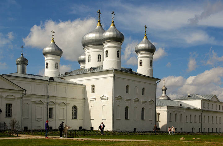 Юрьев монастырь