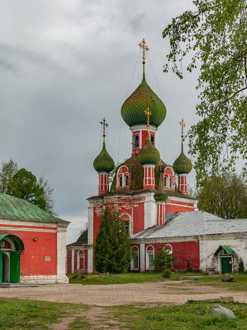 Собор Владимирской иконы Божией Матери в Переславле-Залесском.