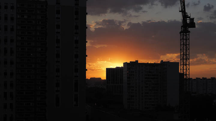 Закат в Городе