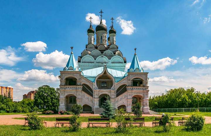 Церковь Благовещения Пресвятой Богородицы в Тайнинском.