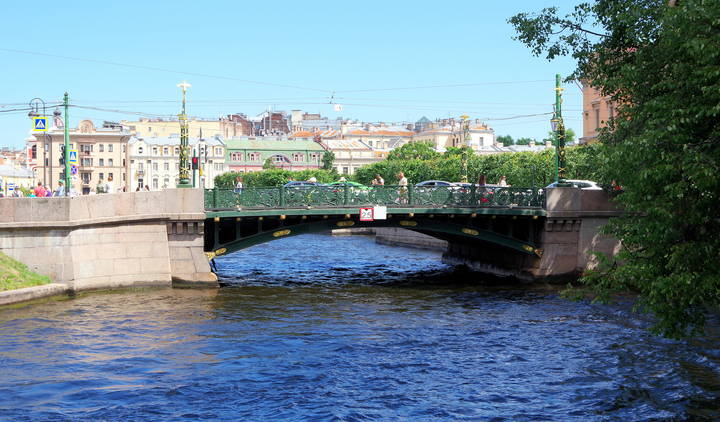 1-й Садовый мост в Санкт-Петербурге.
