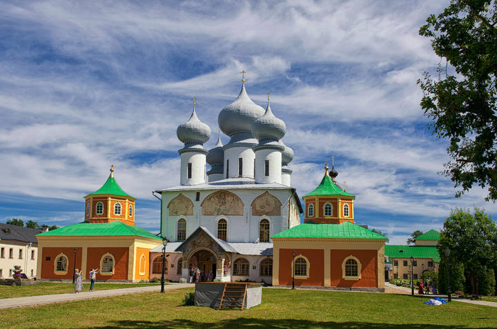 Успенский монастырь
