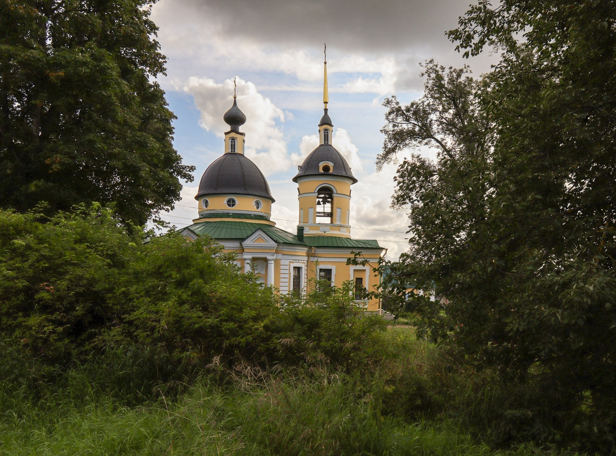 Гостилицы