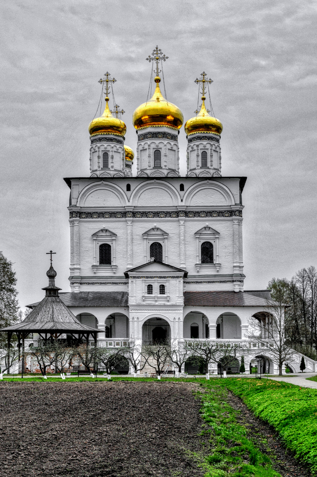 Иосифо-Волоцкий монастырь. Успенский собор.