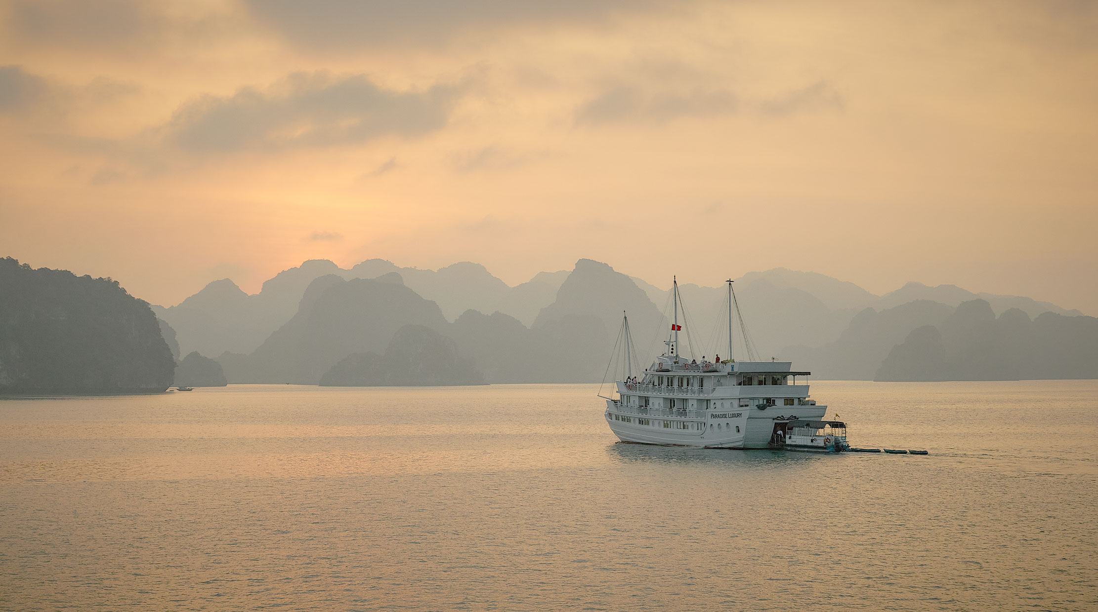 Ha Long Bay