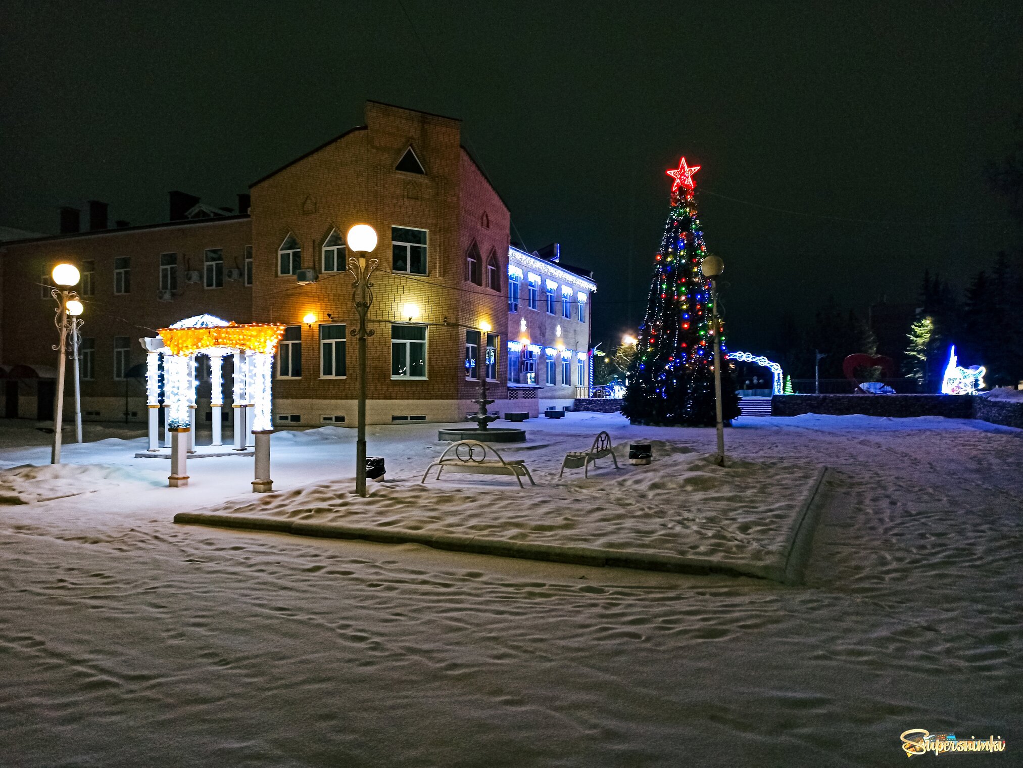 Рождество. Раннее утро. 