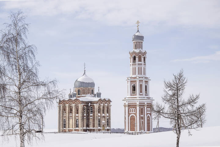 Церковь в Тугустемире