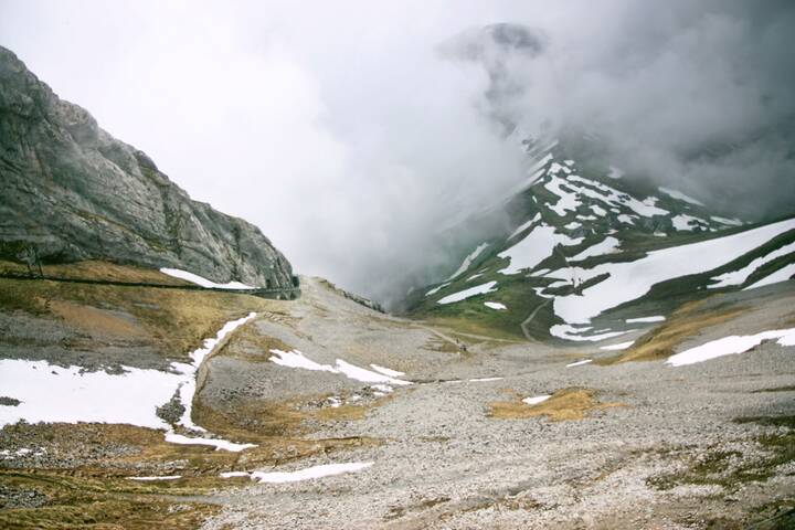 Альпы, Пилатус
