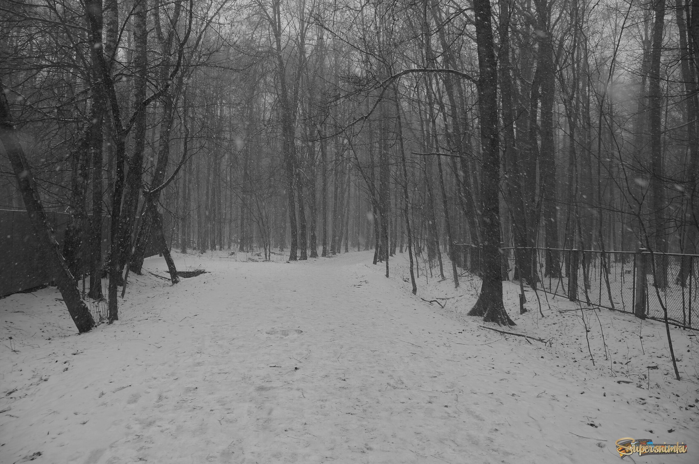 Мелкий снег