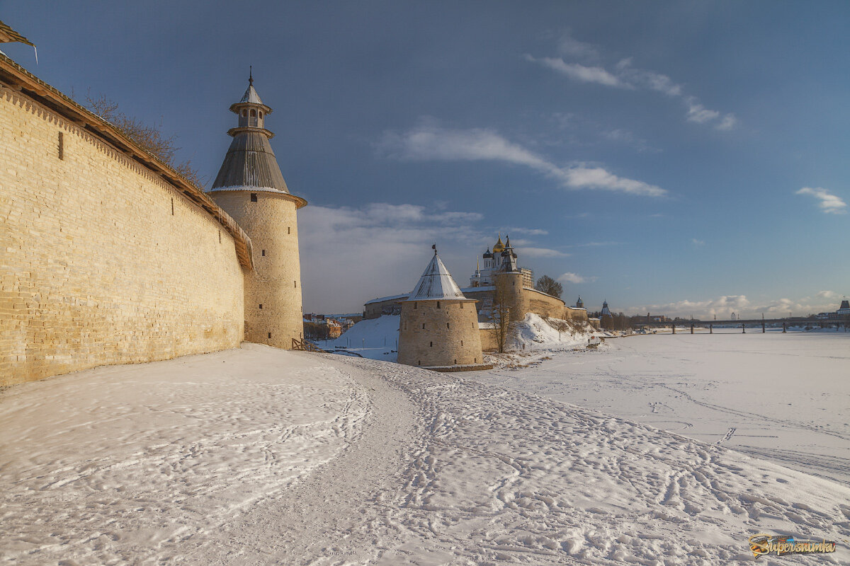 Февраль. На Набережной....