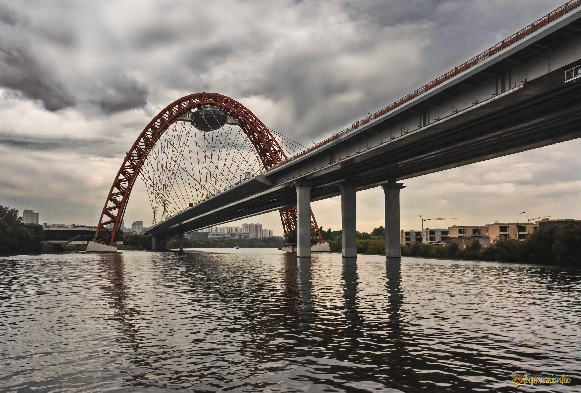 Живописный мост