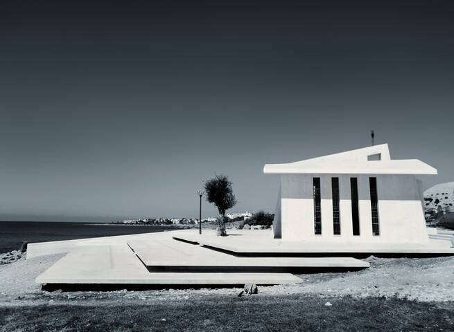 Море, олива, храм.  Храм для свадеб