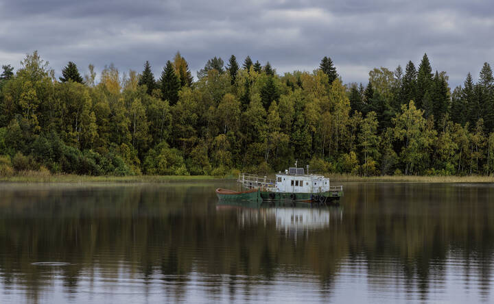 Ждёт отплыва