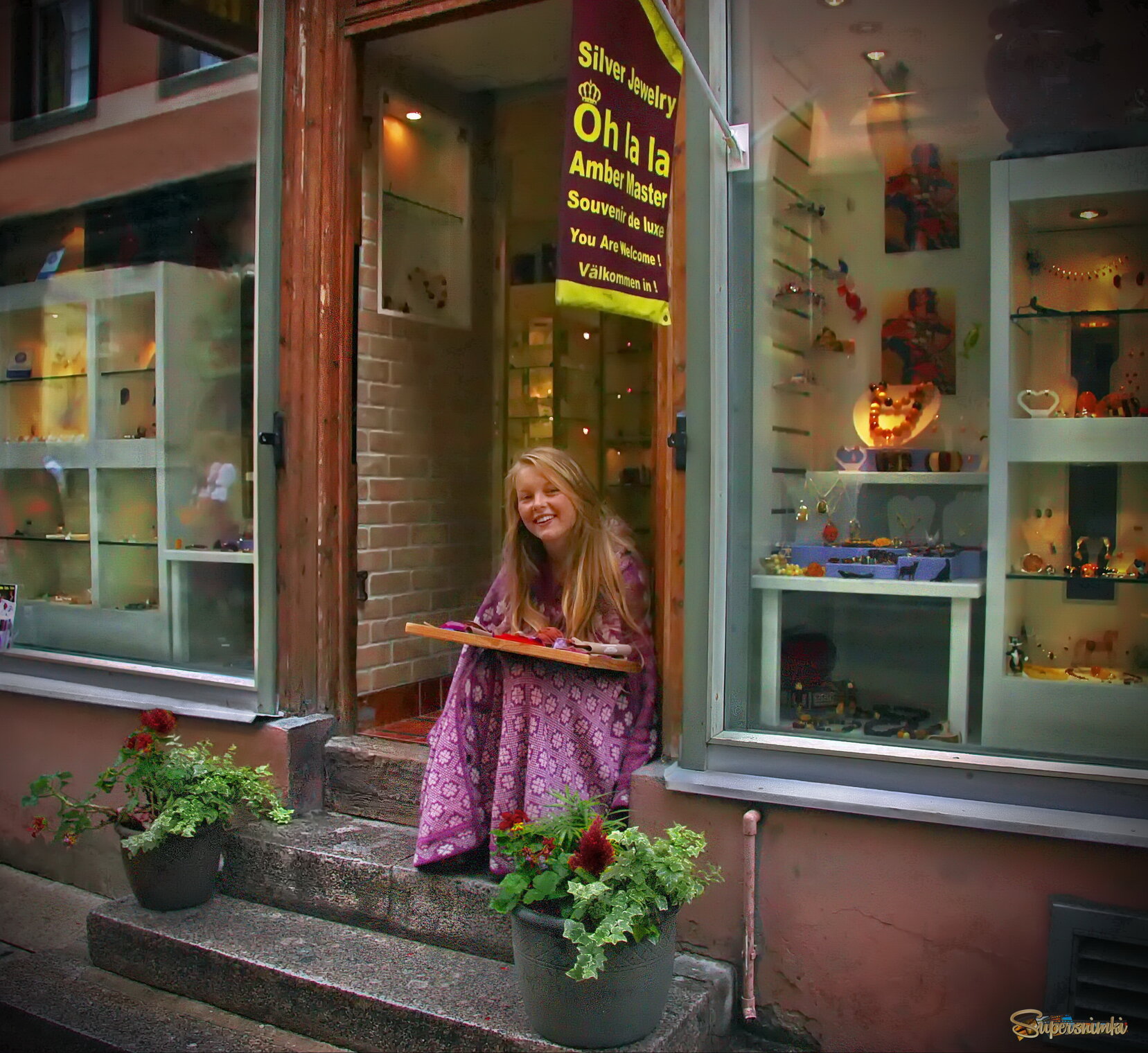 67f2abada2fef67aa6d6399a