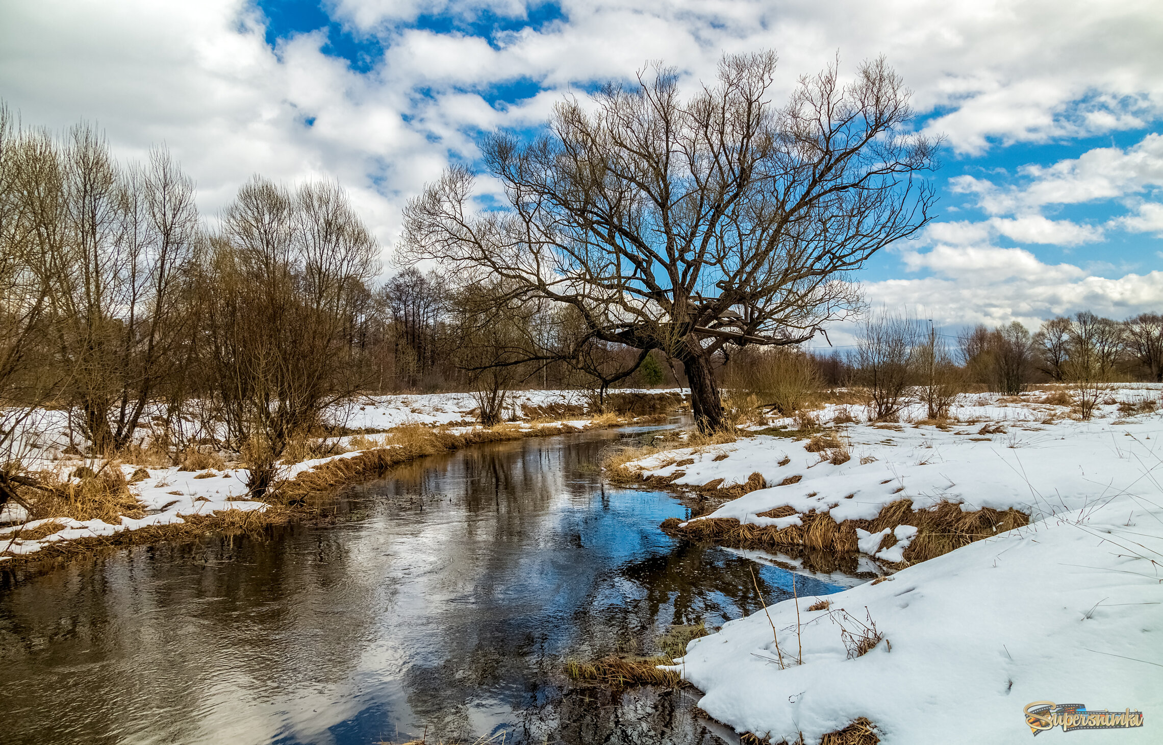 Зима не пускает весну 