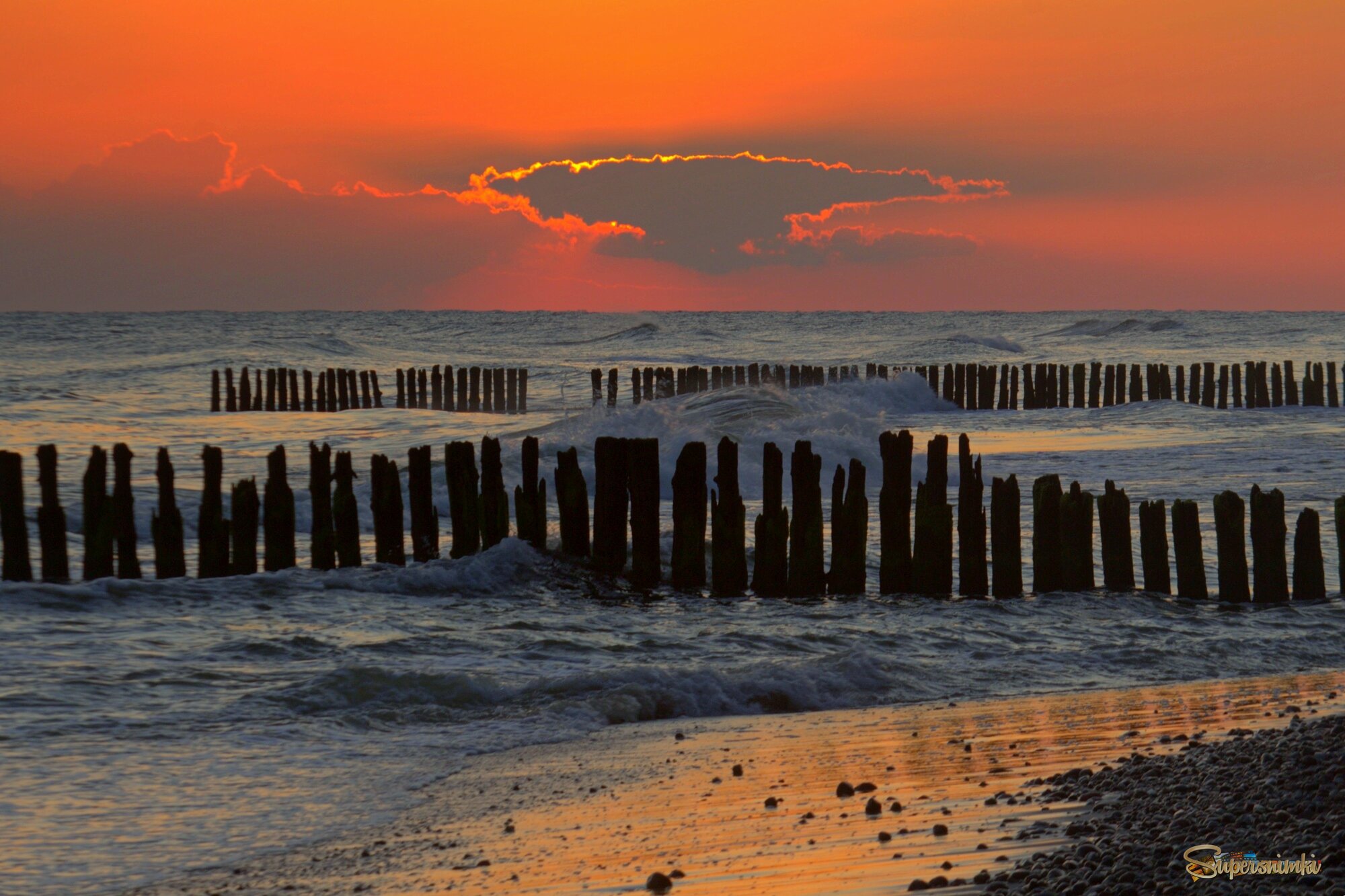 Крокодил наше солнце проглотил
