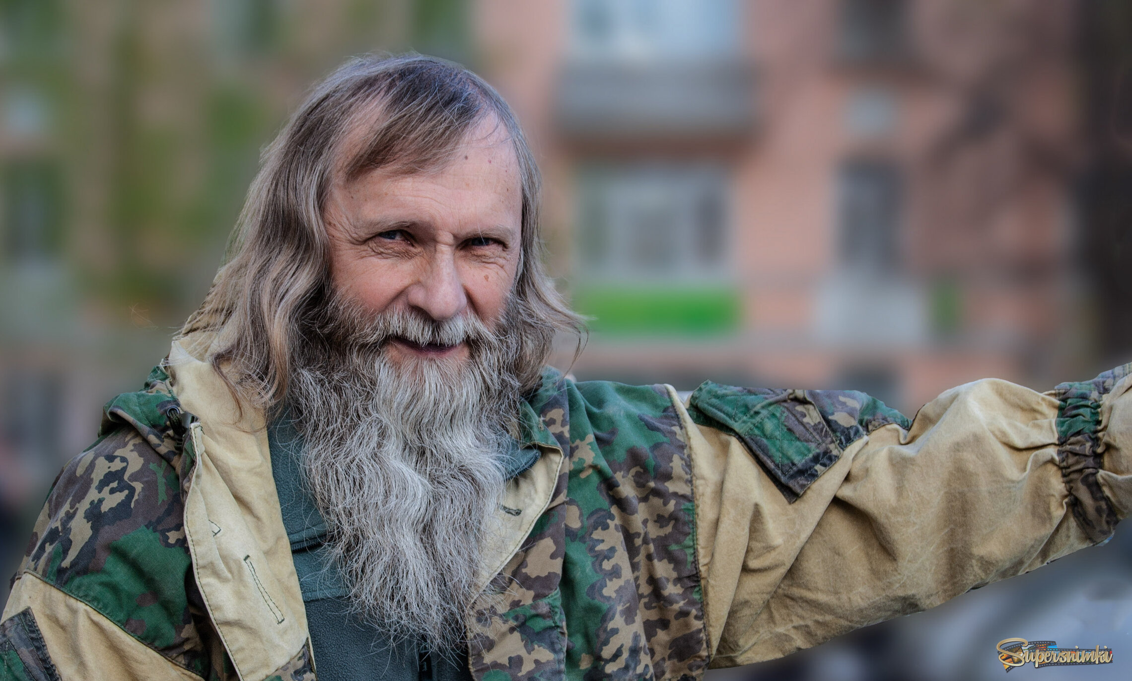 Портрет незнакомого человека