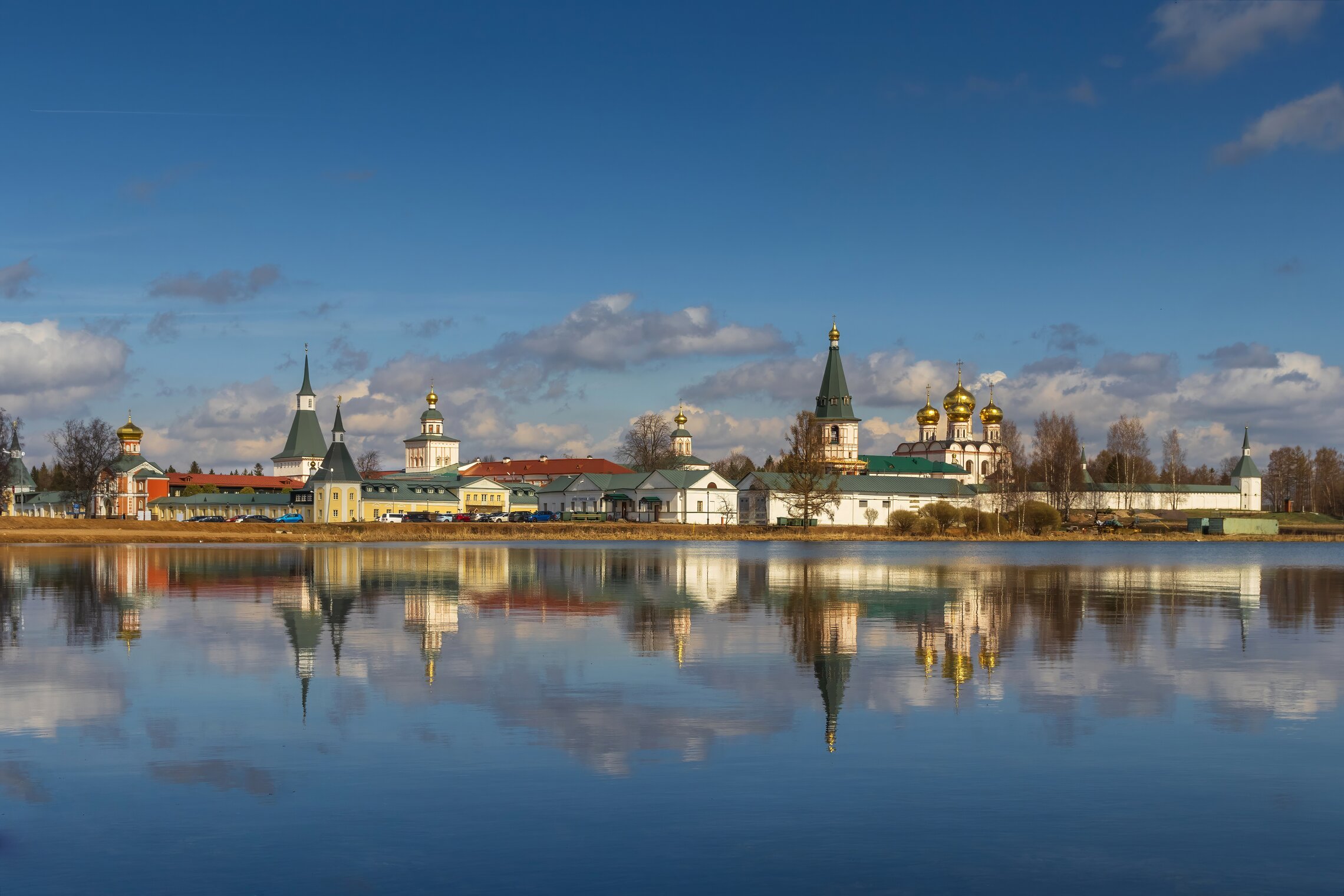 Валдайский Иверский монастырь