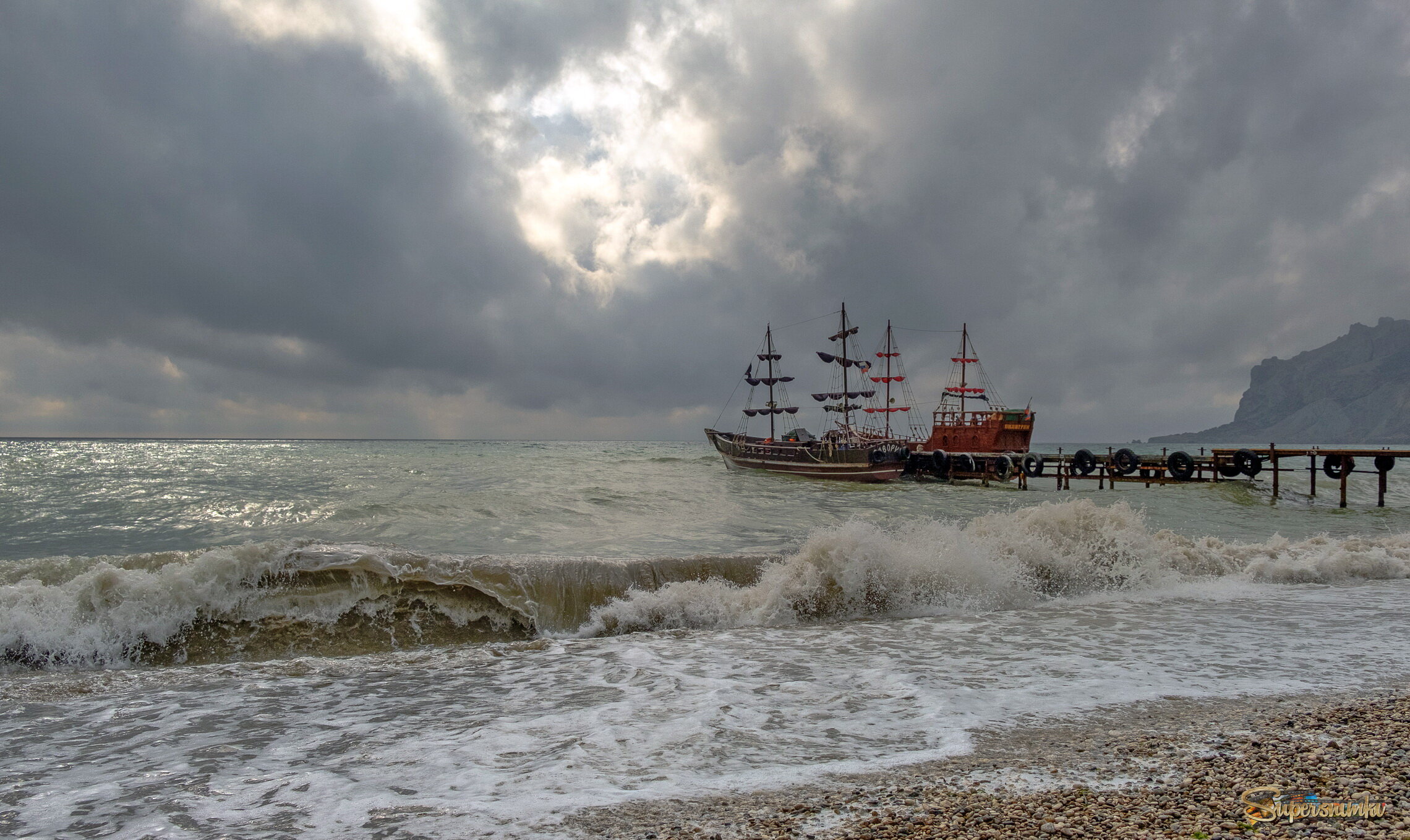Совсем не ласковое море