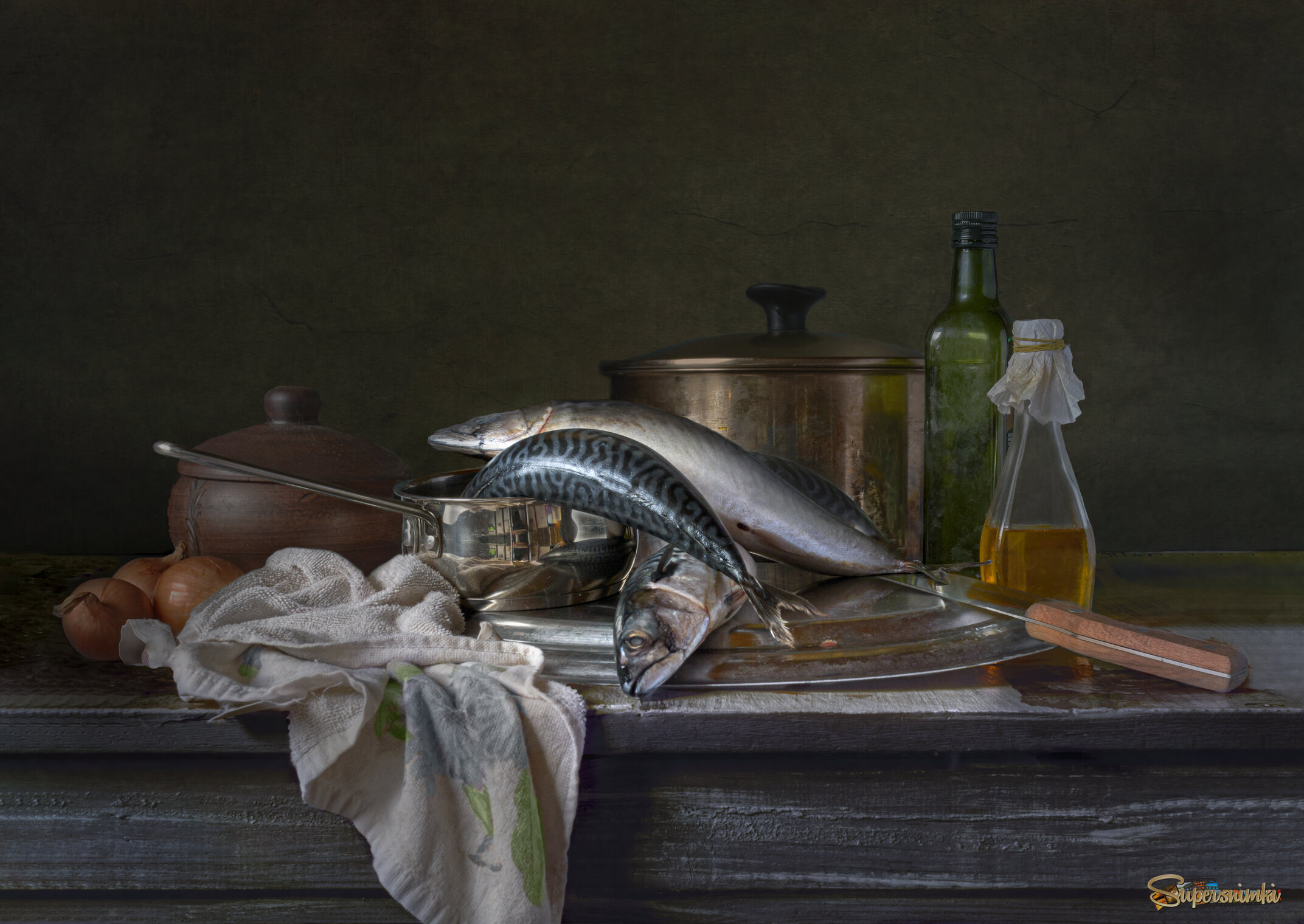 Две картинки с рыбой