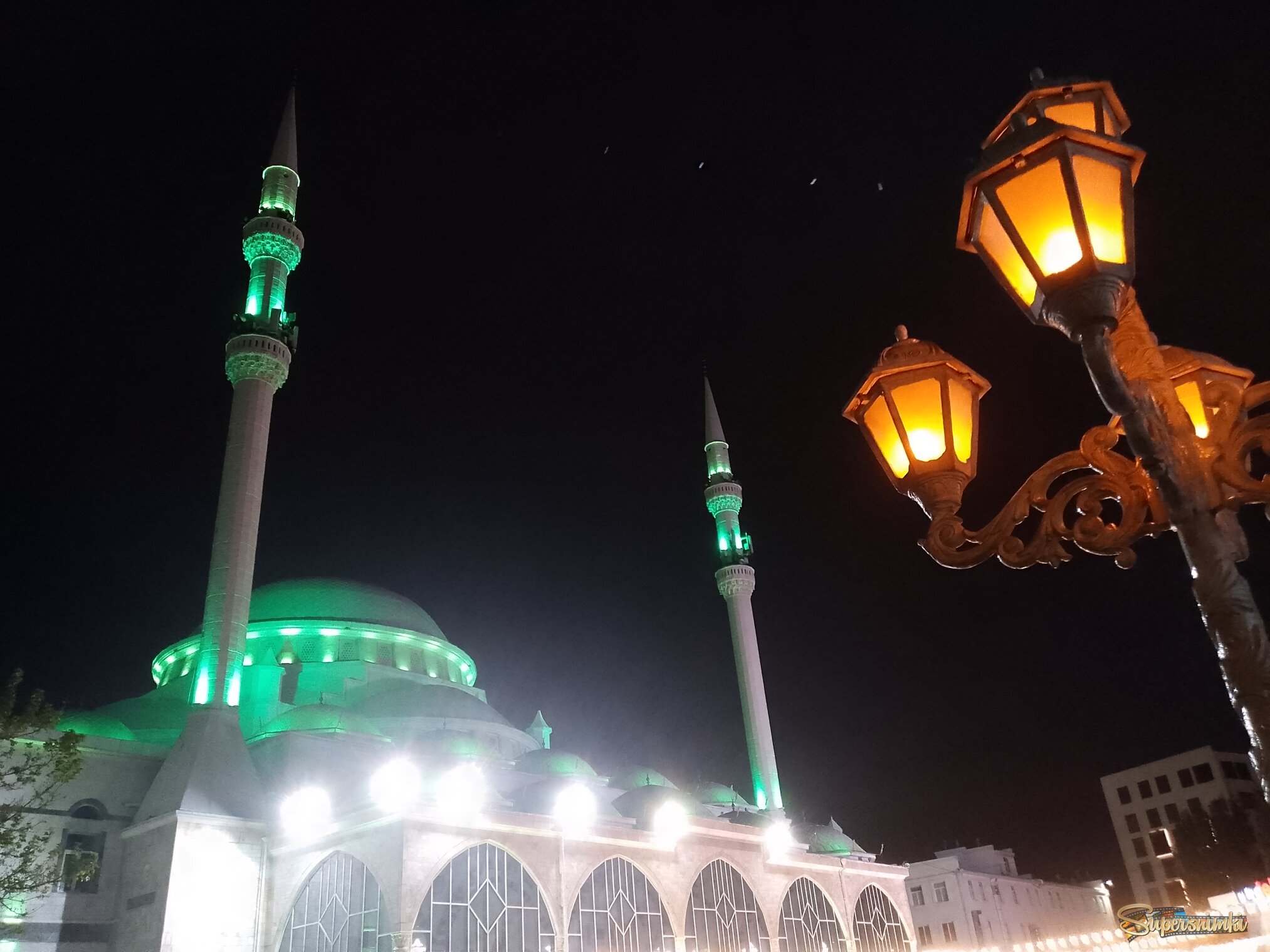 Ночная Махачкала