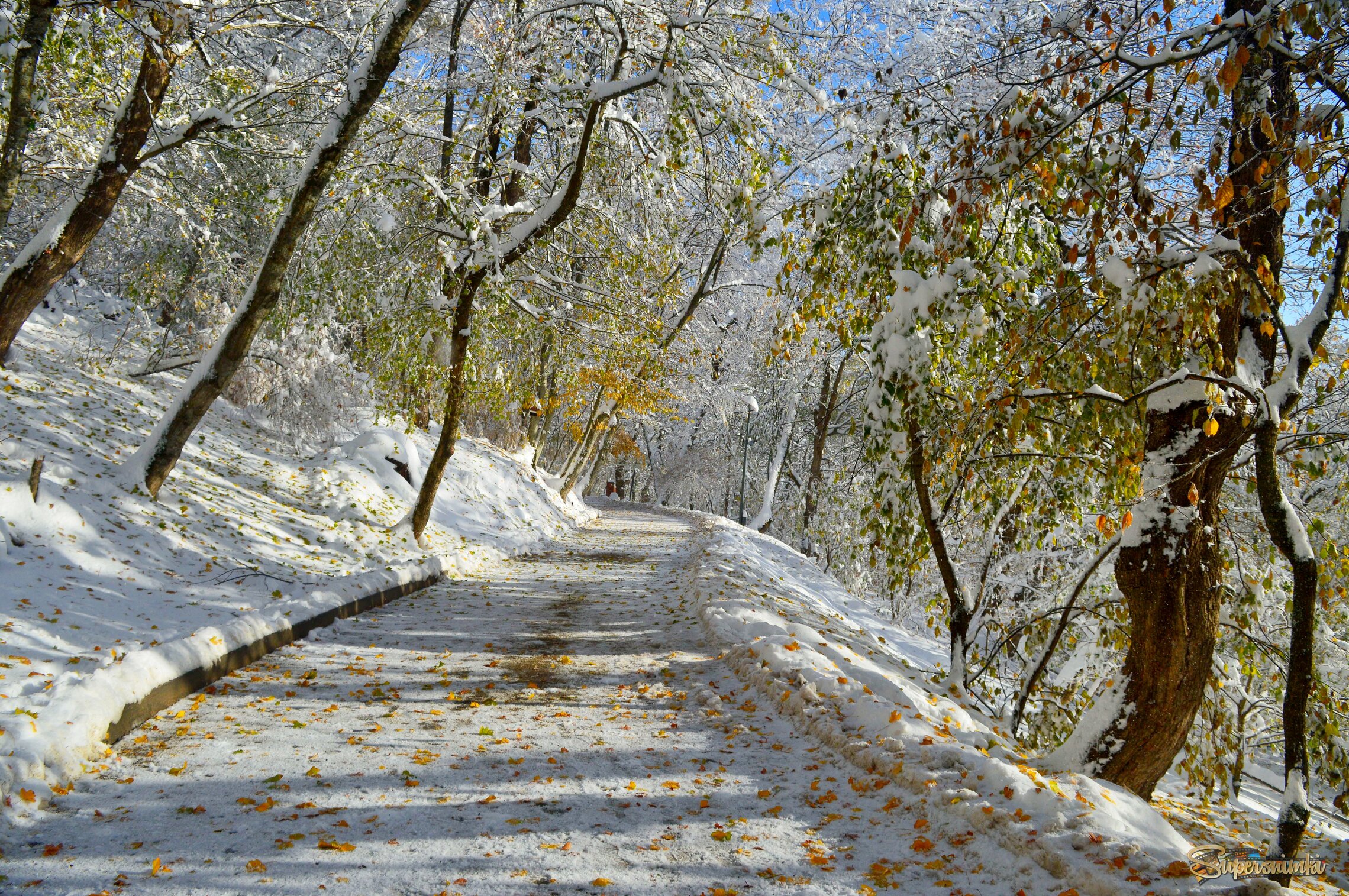 Солнечно.....