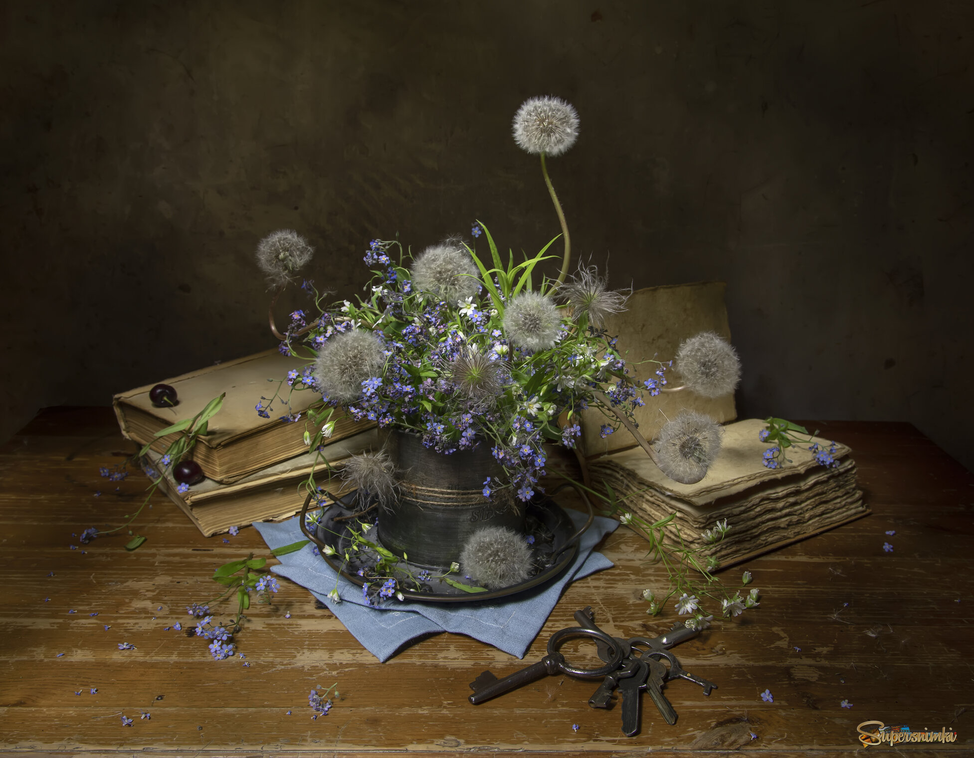 С пушистиками...