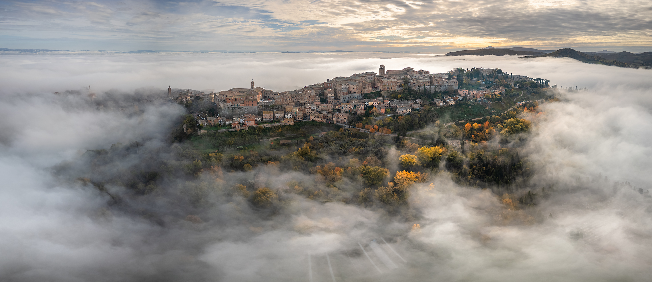 Город в тумане