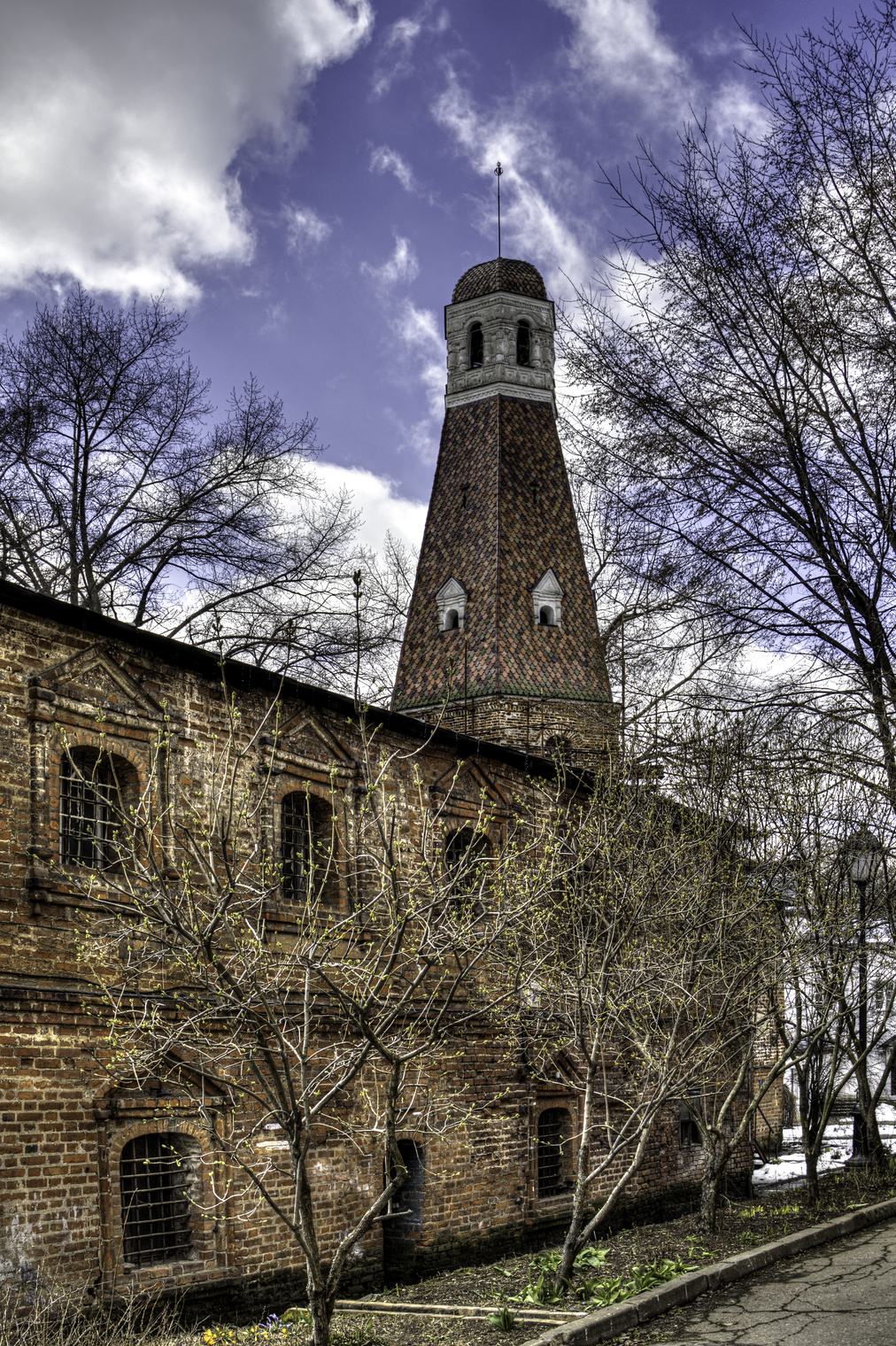 Симонов Успенский монастырь. Кузнечная башня