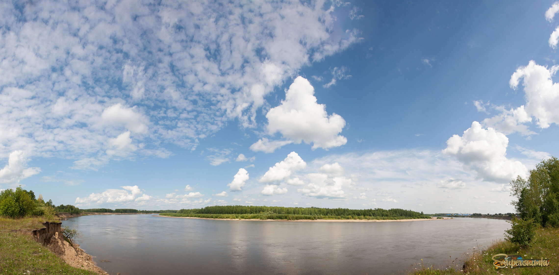 Чулым — река в России, правый приток Оби, протекает по территории Республики Хакасия, Красноярского края и Томской области.
